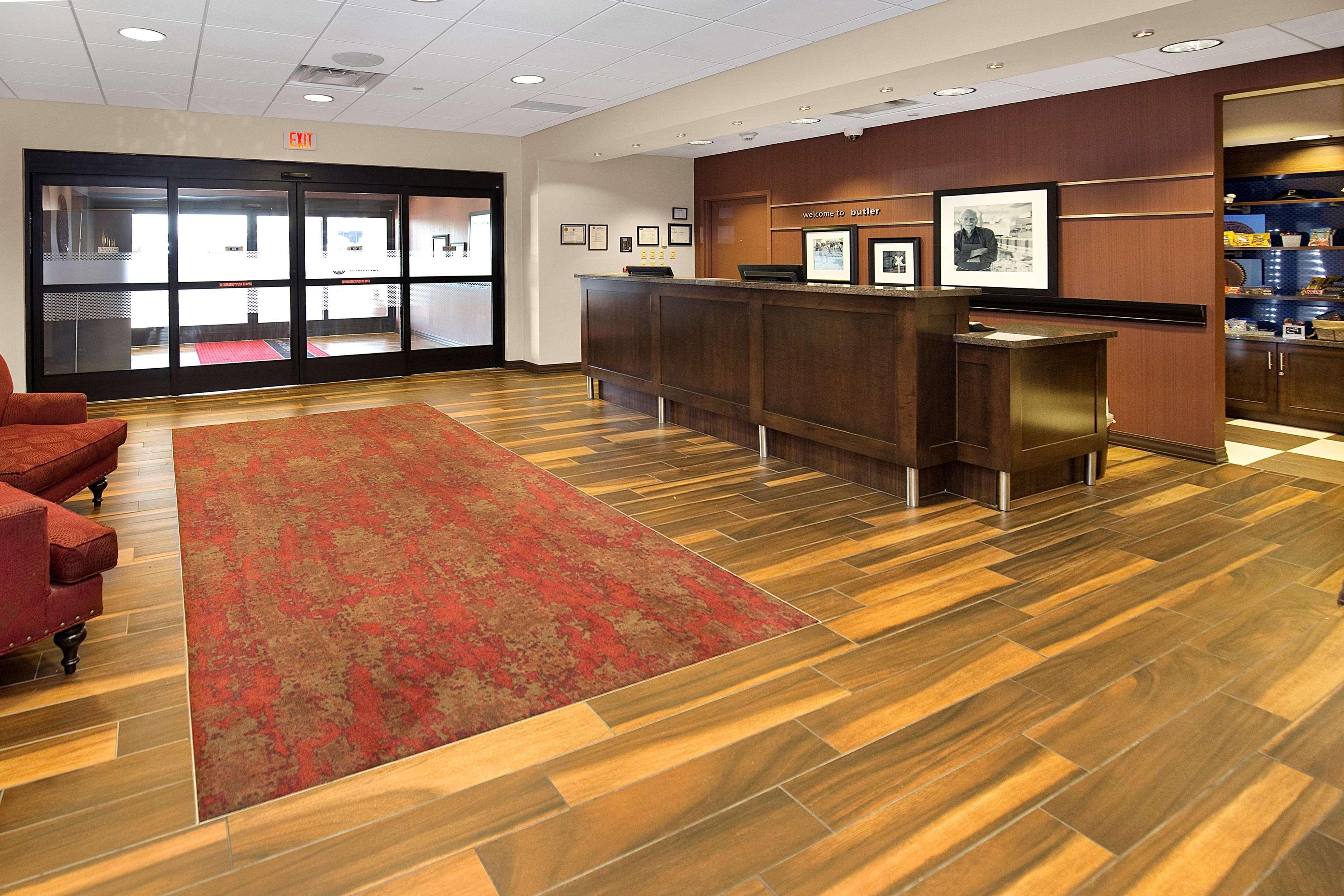 Hampton Inn Butler Esterno foto