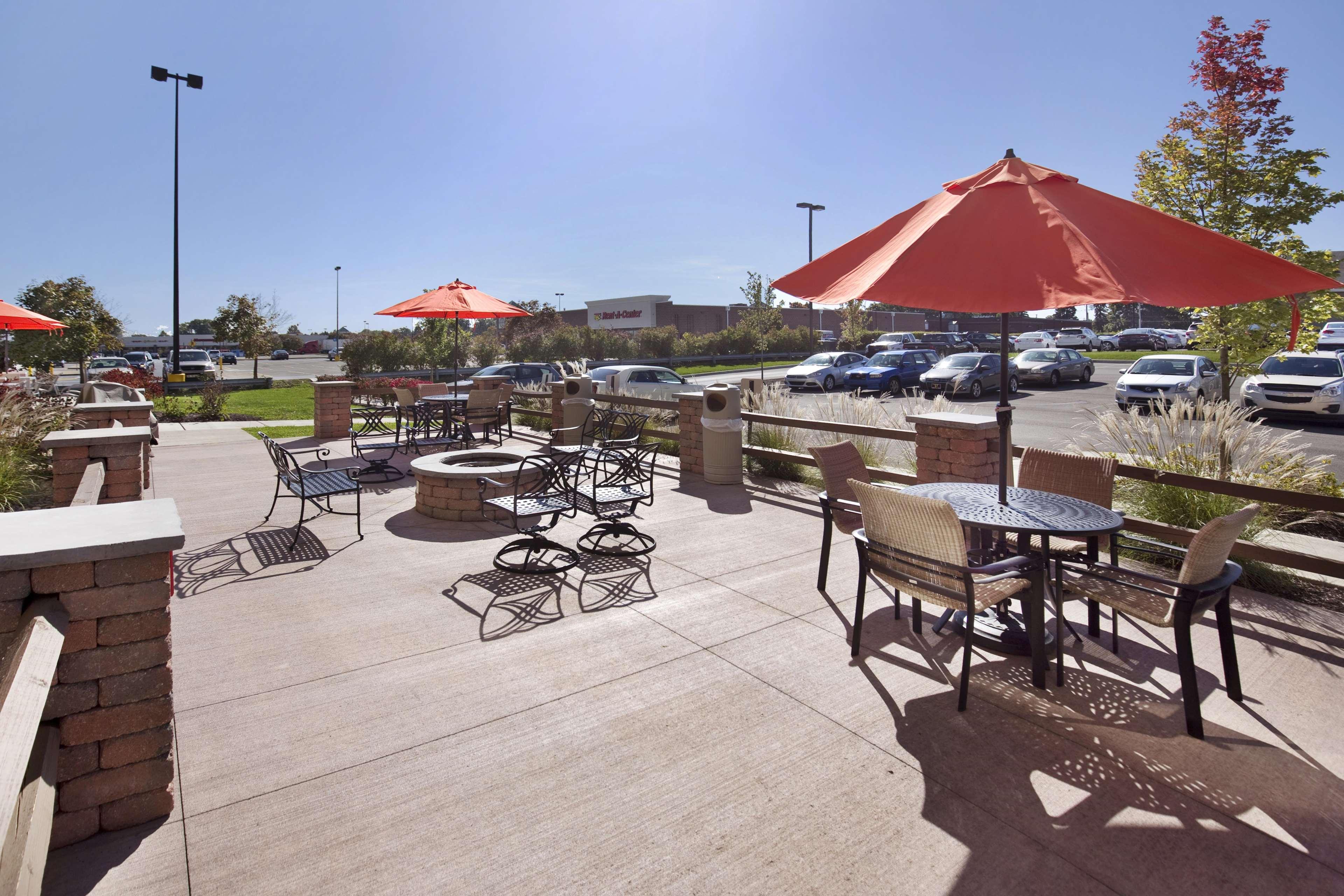 Hampton Inn Butler Esterno foto