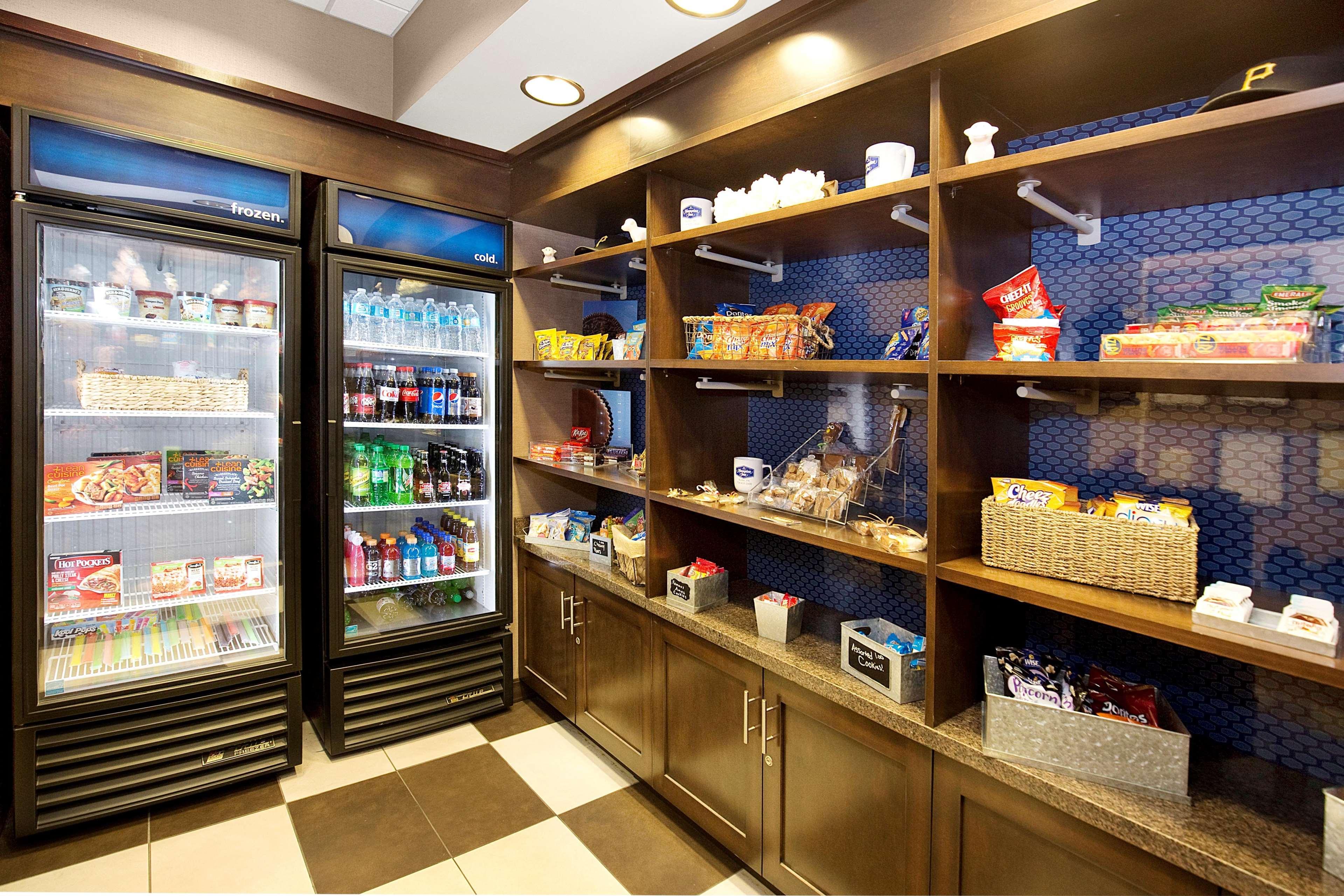 Hampton Inn Butler Esterno foto