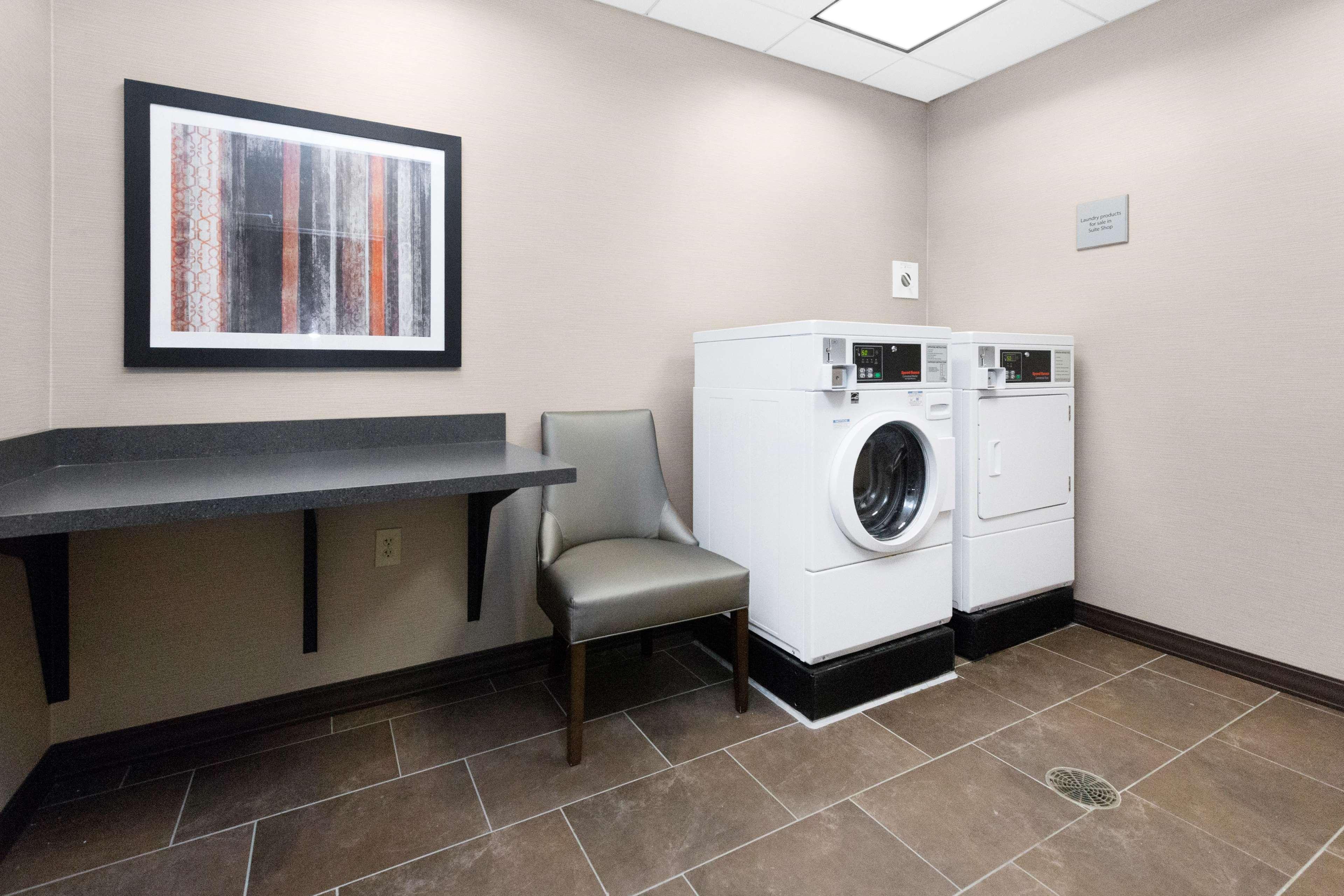 Hampton Inn Butler Esterno foto